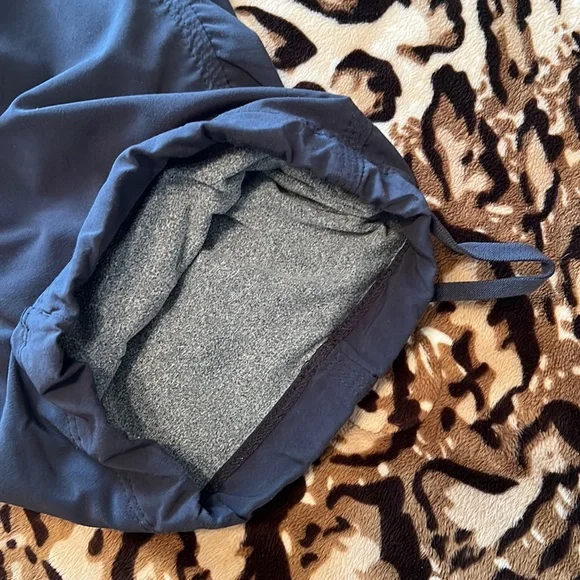 Gray lined Athleta pants - Picture 2 of 4